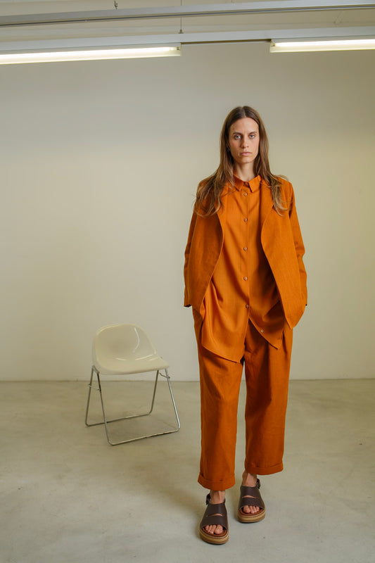 GI01 - Terracotta Linen Blazer