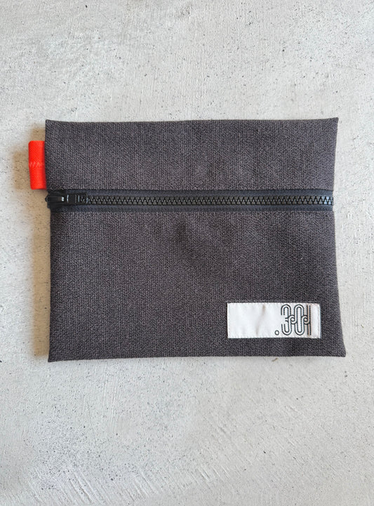 PO02 - Pouch, orange