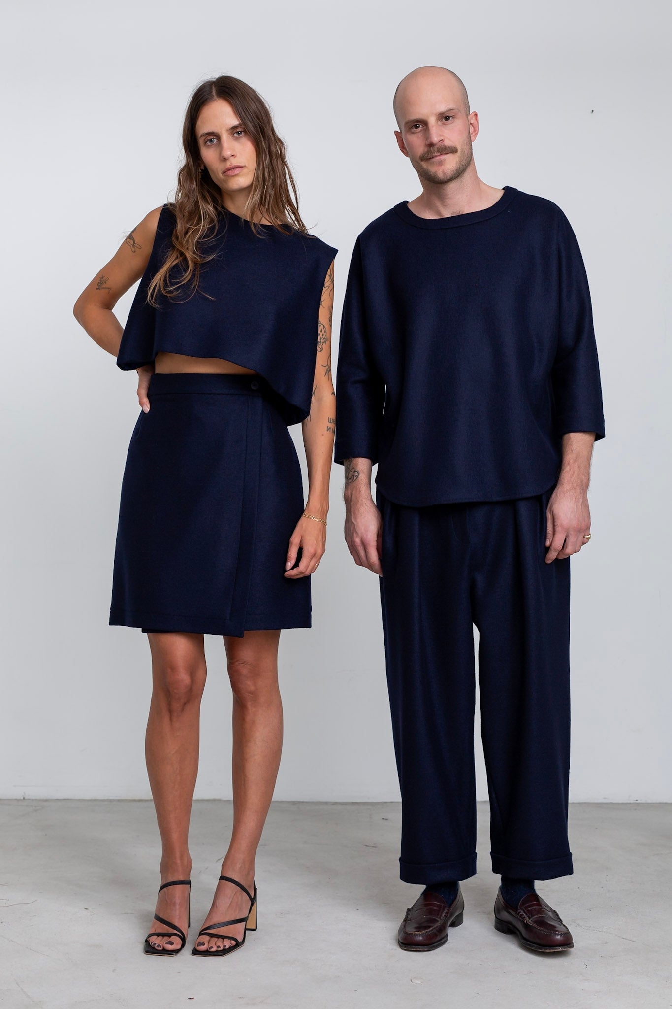 PA06 - Navy Blue Wool High-Waisted Trousers