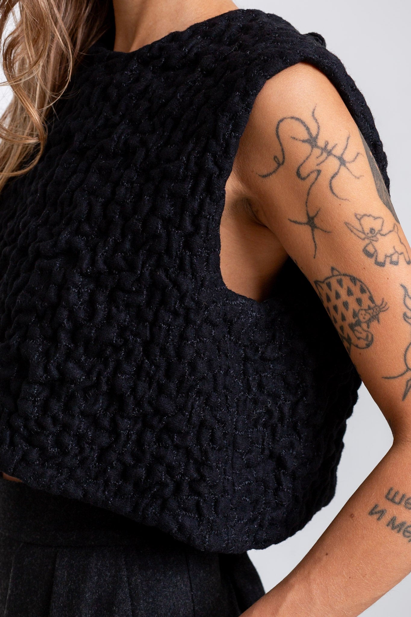 TO10 - Grey Melange Crispy Wool Top