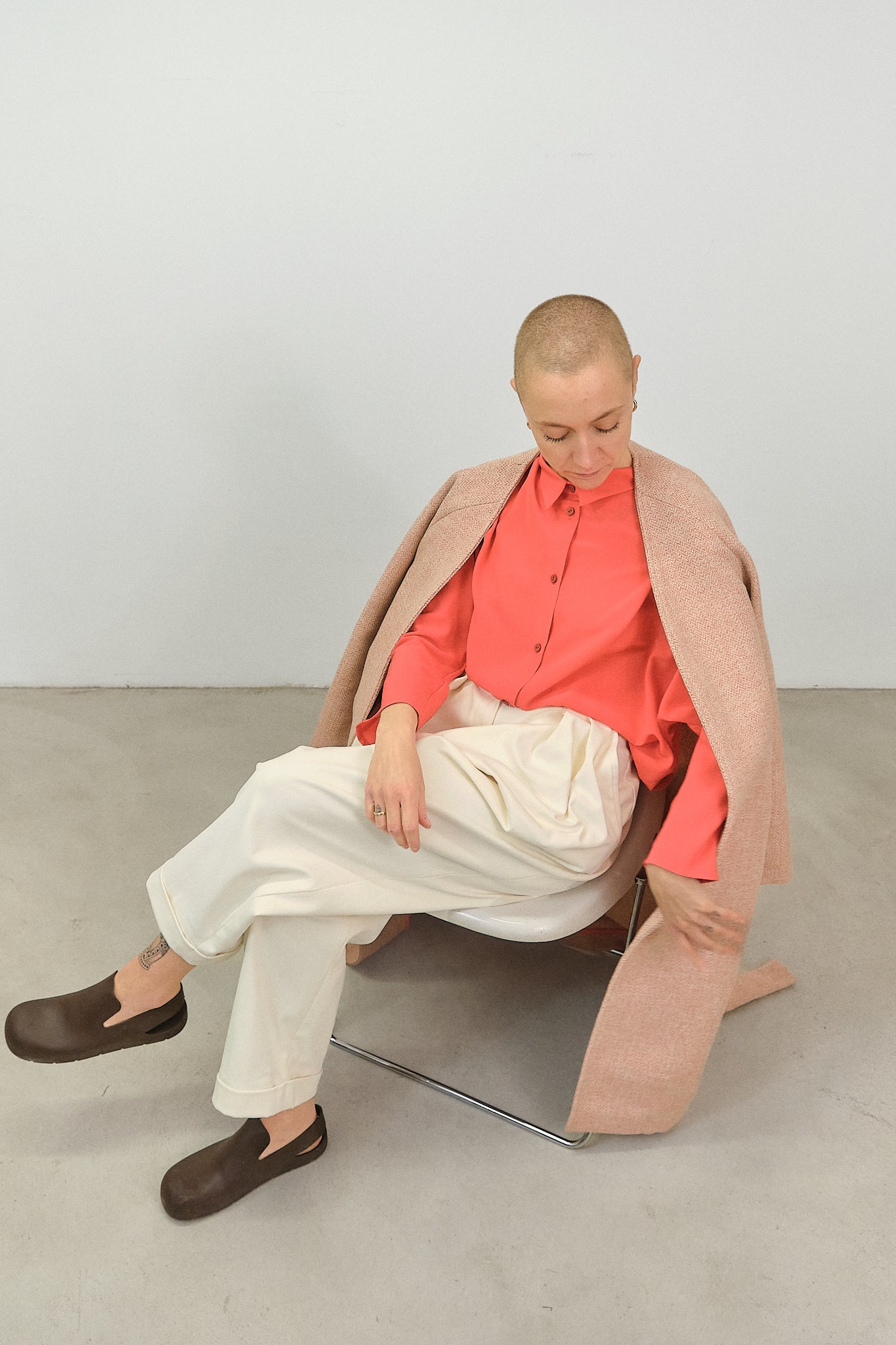 GI08 - Herringbone Overcoat Without Collar