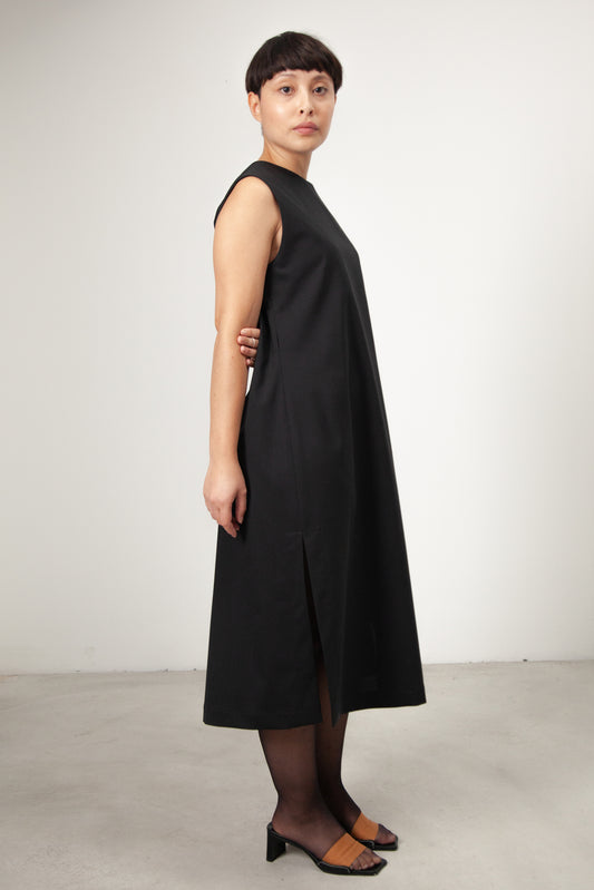 AB08 - Black Flared Wool Dress