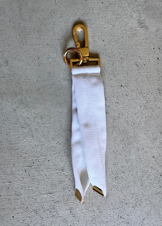 KH01 - Keyhanger, White