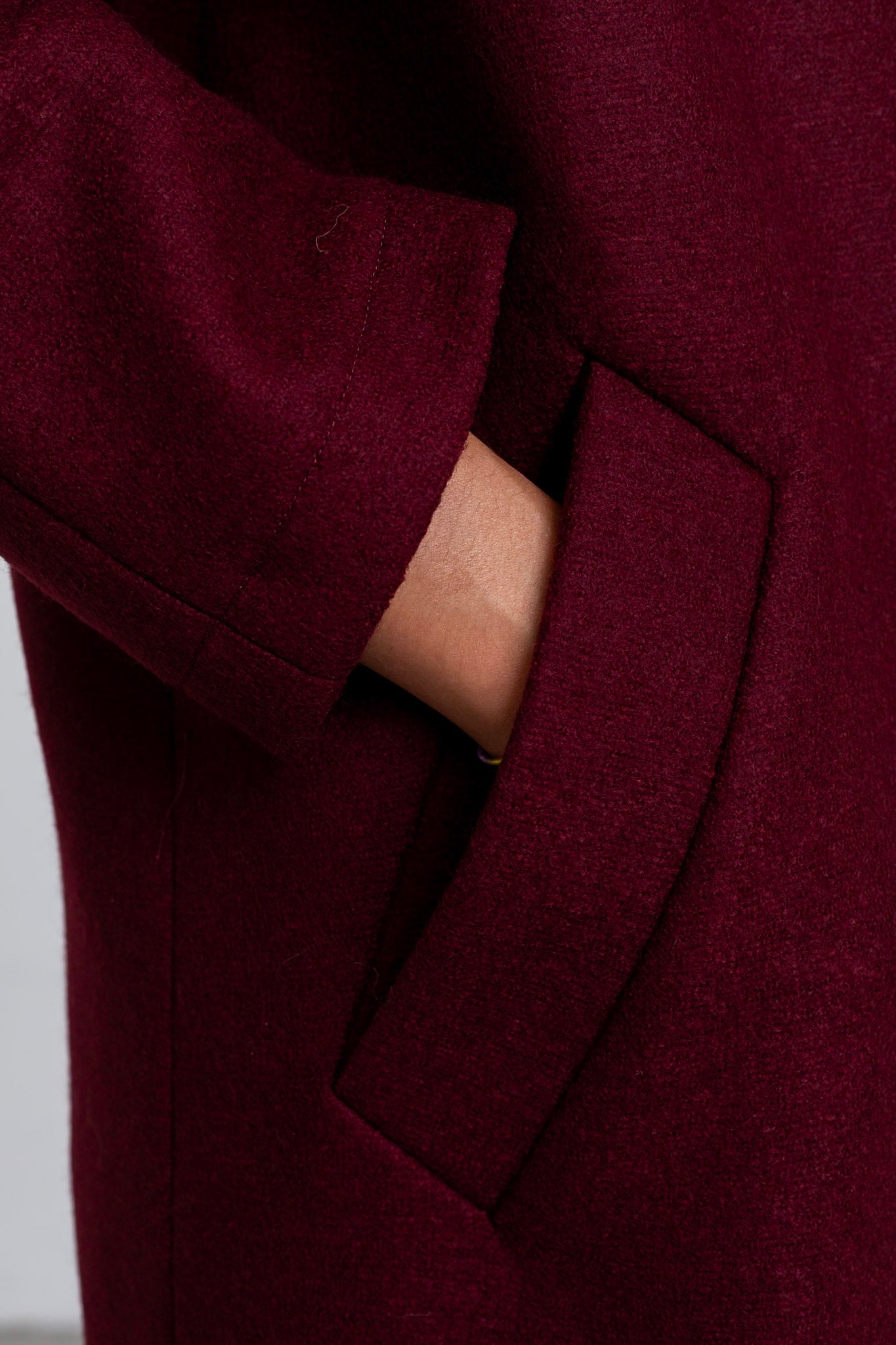 GI11 - Grape Wool Buttoned Overcoat