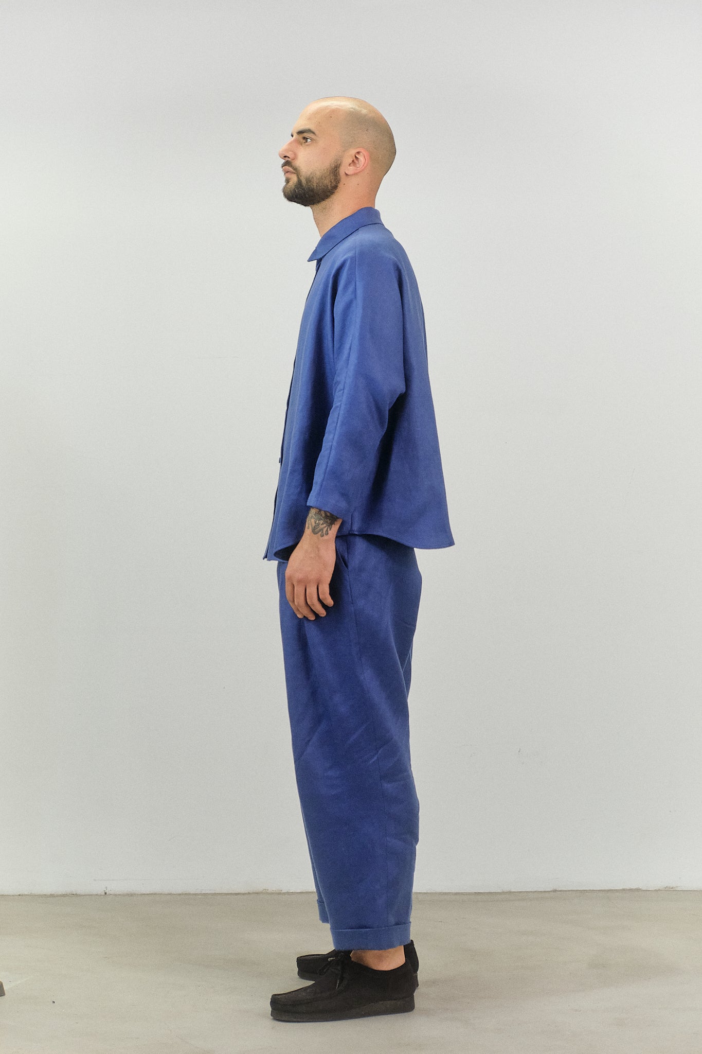 PA06 - Blue High-Waisted Linen Trousers