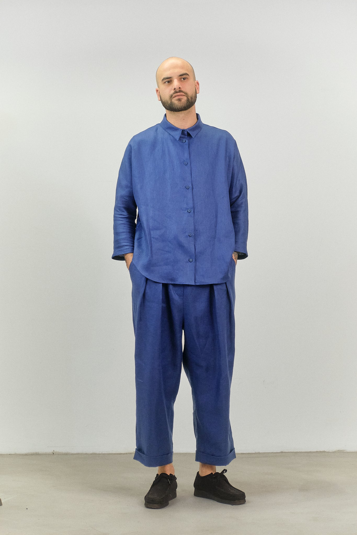 PA06 - Blue High-Waisted Linen Trousers