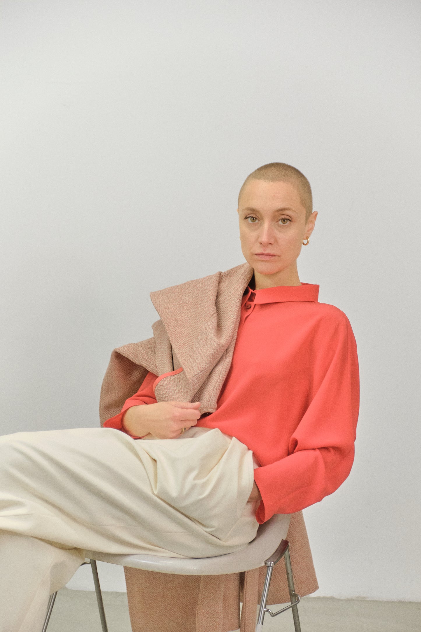 PA06 - White Gabardine Cotton High-Waisted Trousers