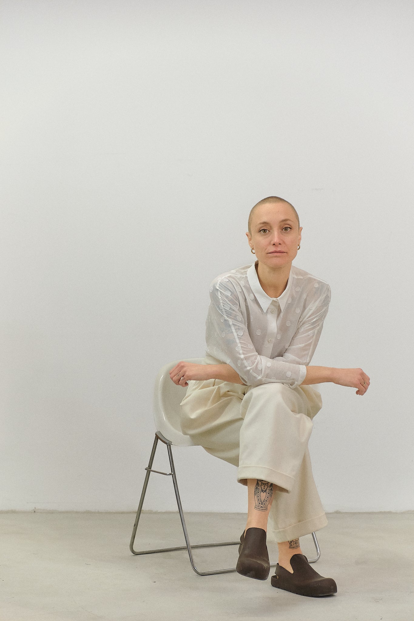 CA01 -White "Fil Coupé"  Kimono Sleeve Shirt