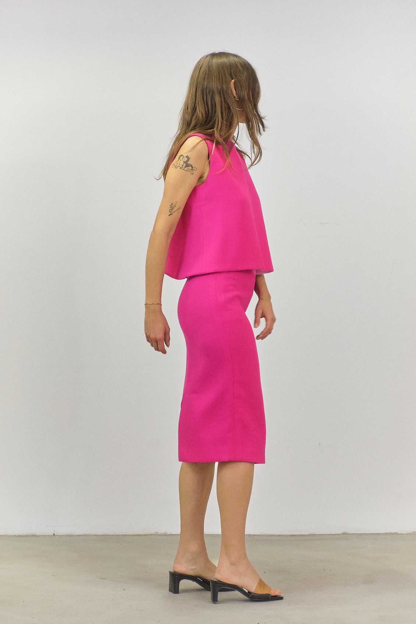 GO01 - Cyclamen Pink Straight-cut Skirt